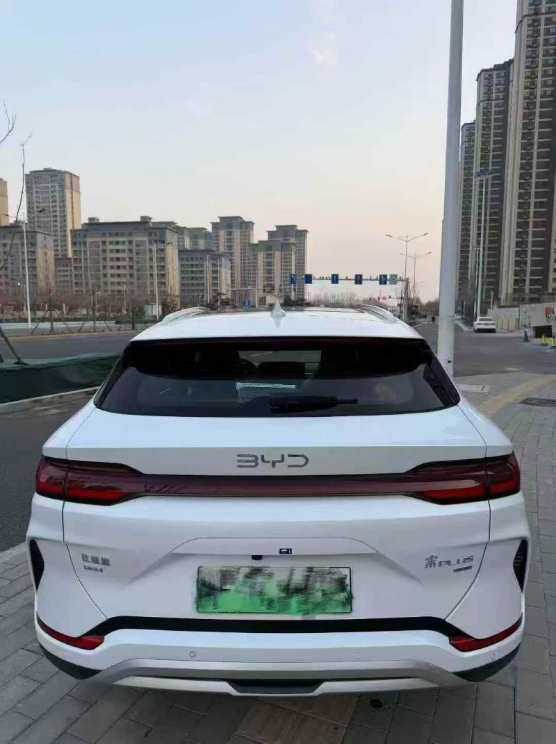 承德26年比亚迪宋8