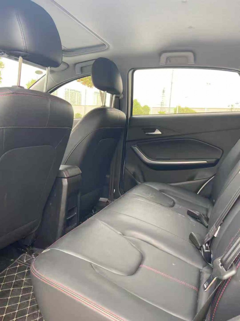 襄阳23年奇瑞瑞虎5