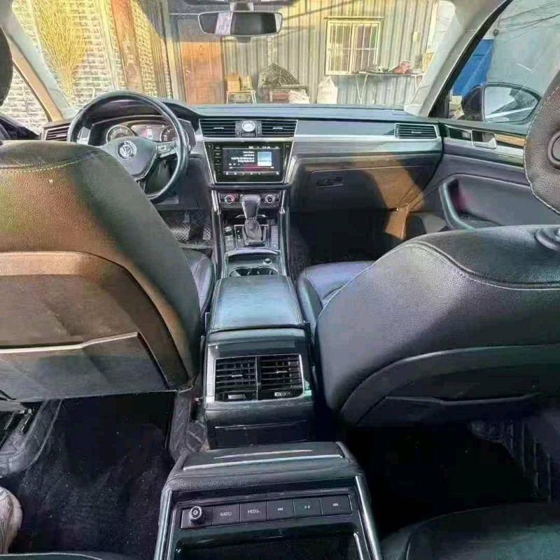 淄博18年大众辉昂5