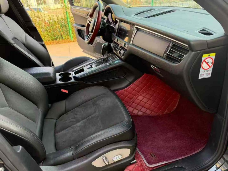 徐州19年保时捷Macan3