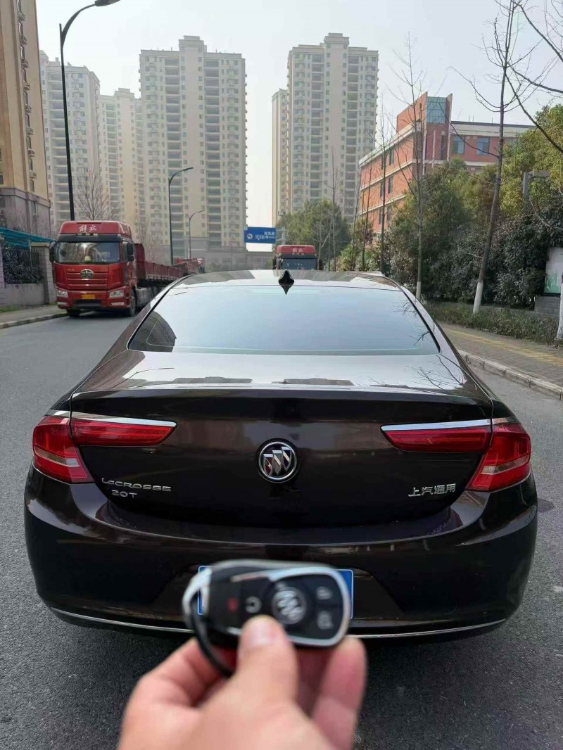 铜陵16年别克君越8