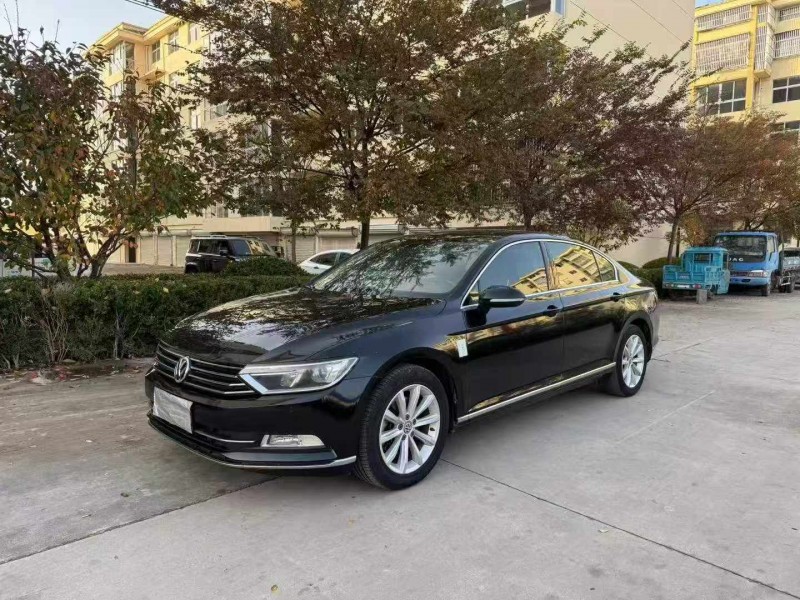 徐州17年大众迈腾2