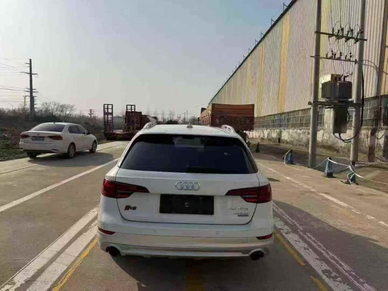 菏泽18年奥迪A4L9