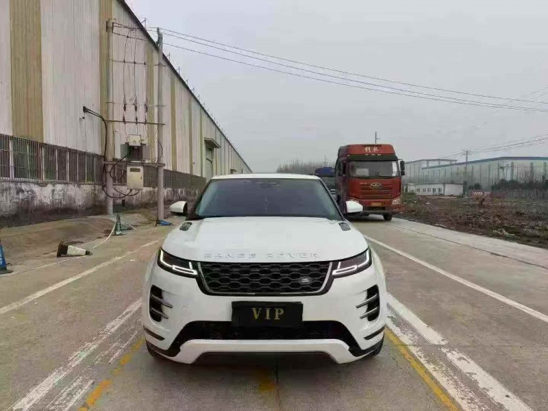 菏泽22年路虎极光1