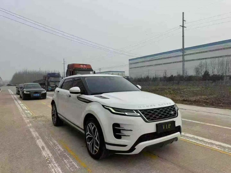 菏泽22年路虎极光3