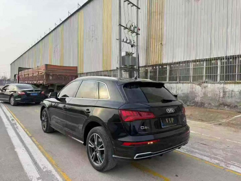 菏泽19年奥迪Q57