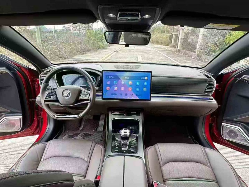 防城港21年比亚迪汉DM5