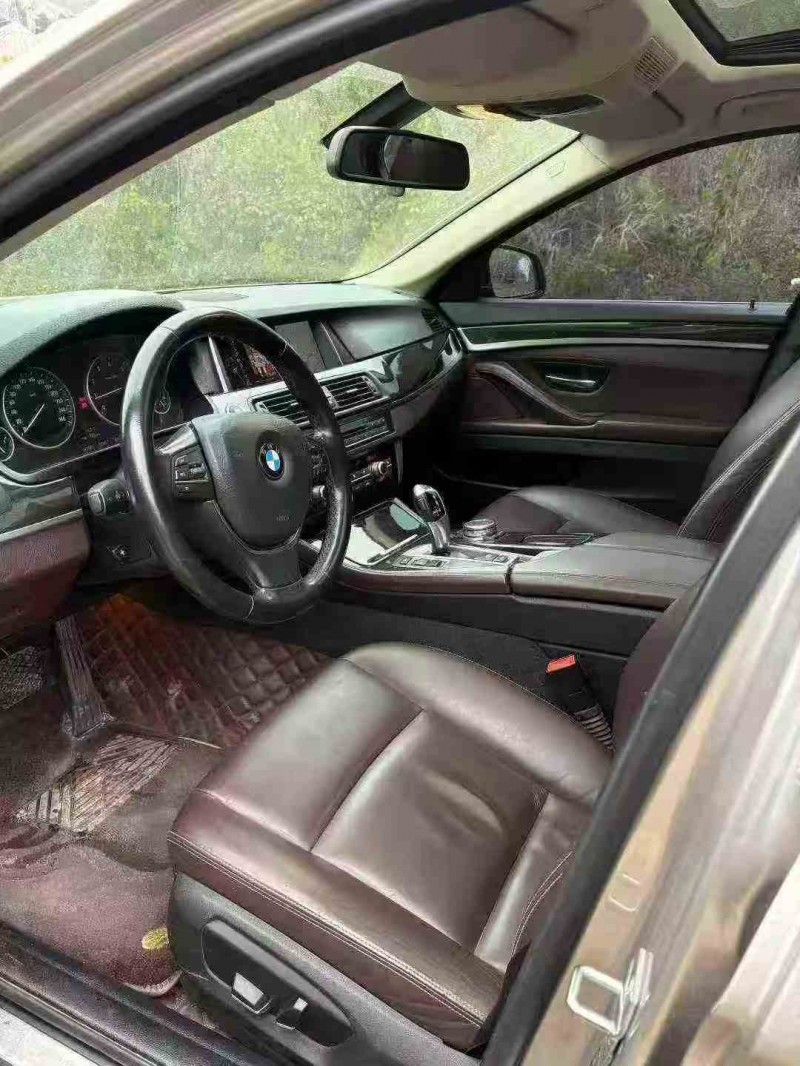 钦州15年宝马5系5