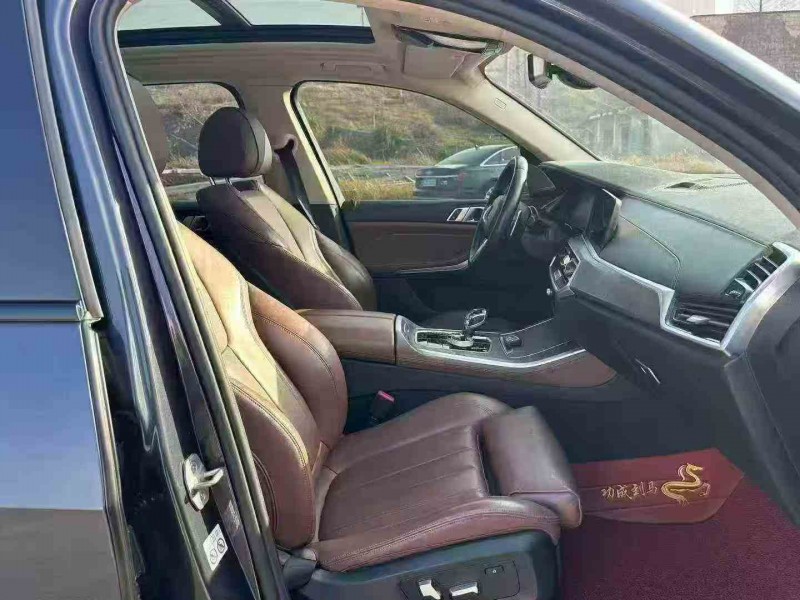 常德20年宝马X56