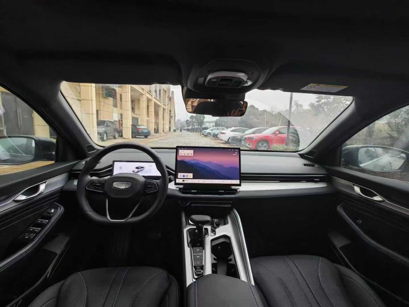 南昌25年吉利星瑞6