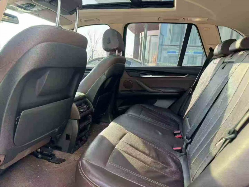 南通16年宝马X54