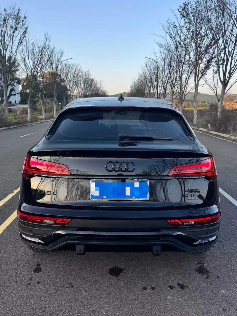 南昌23年奥迪Q58