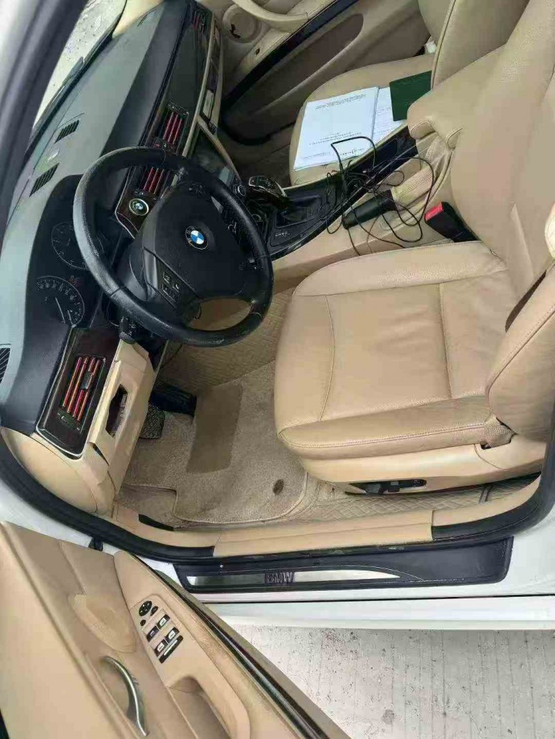 梧州12年宝马3系4