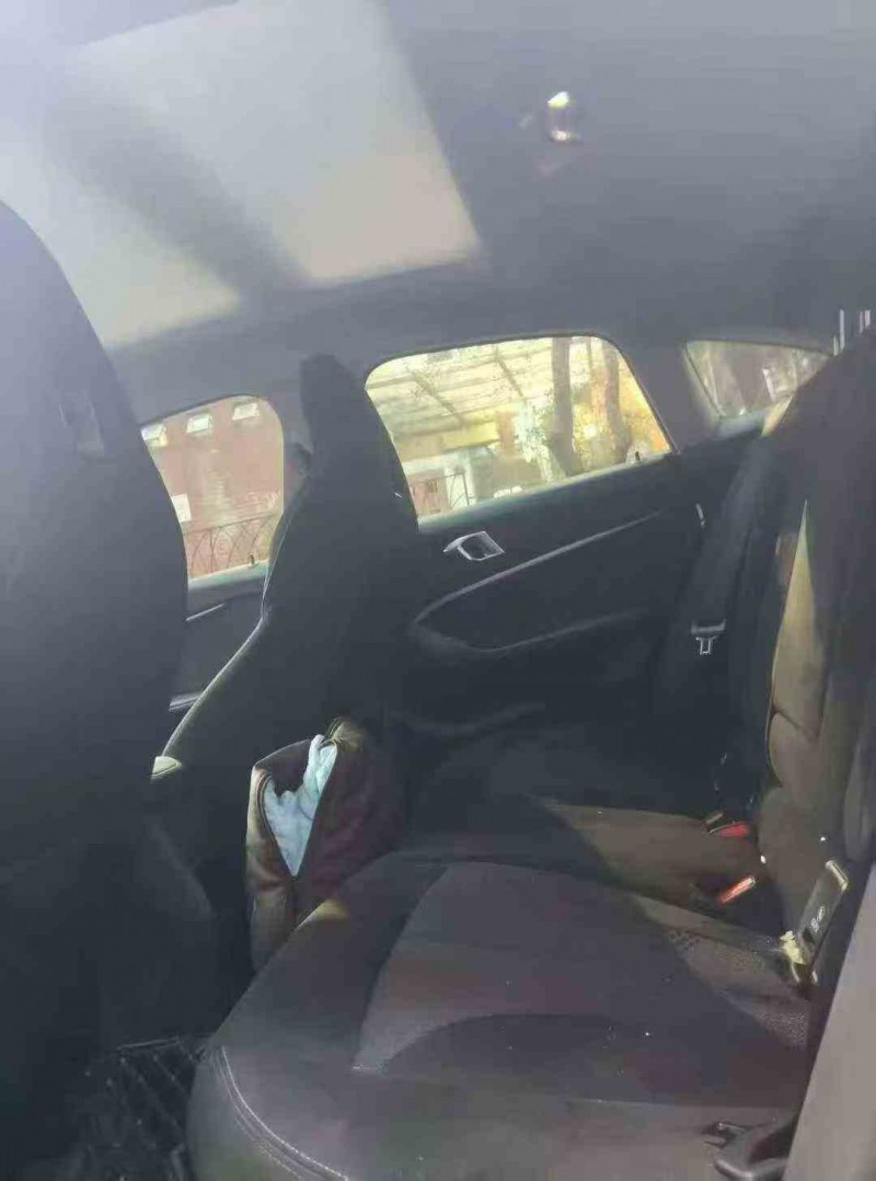 孝感23年宝马2系7