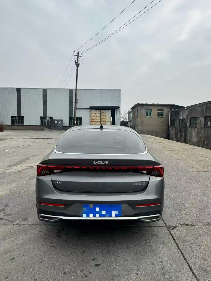 南昌22年起亚K59