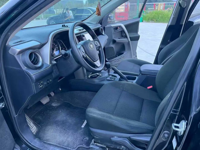 徐州19年丰田RAV43