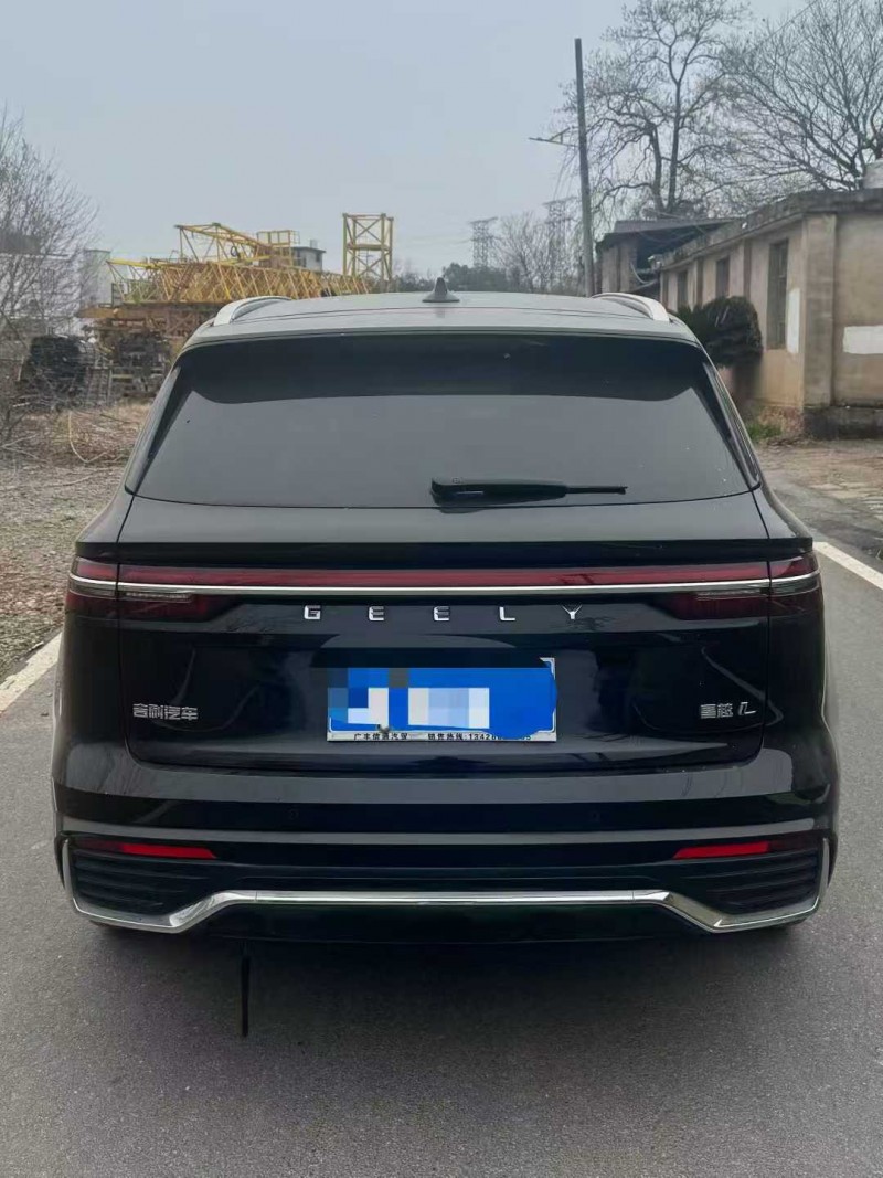 南昌24年吉利星越9