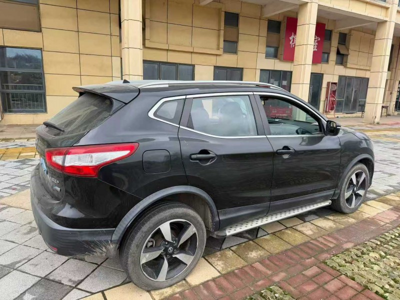 南昌19年日产逍客8