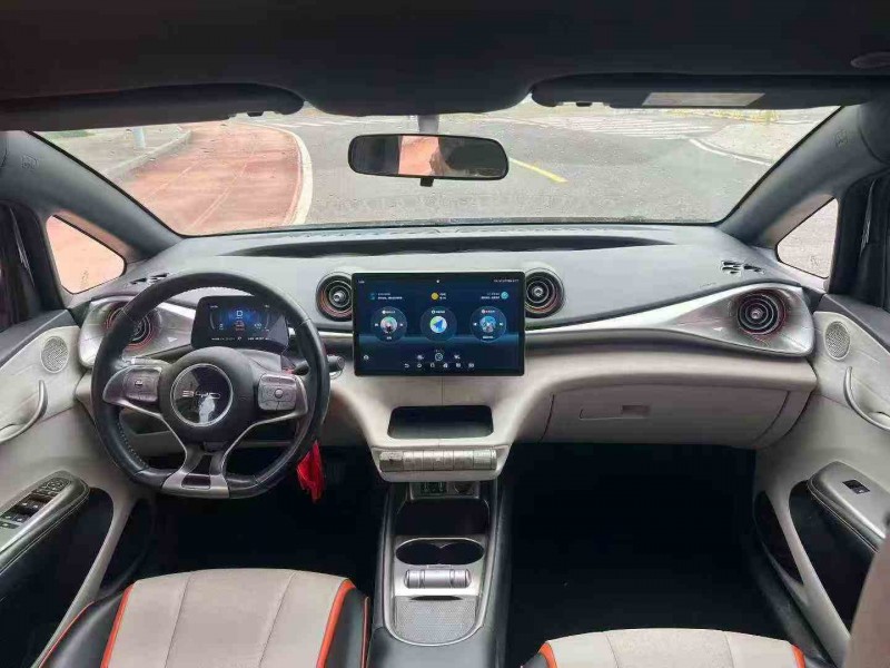 梧州22年比亚迪海豚8