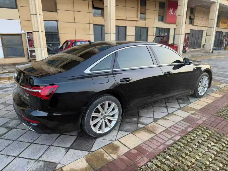 南昌21年奥迪A6L8