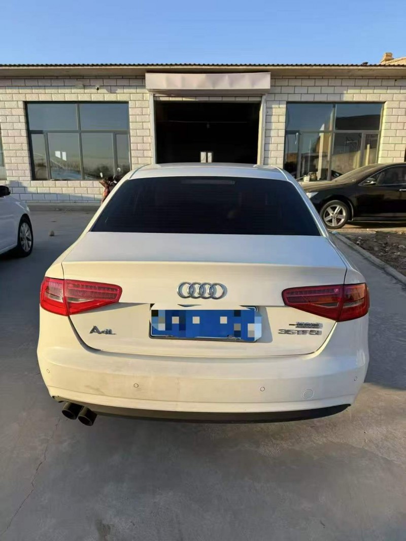呼和浩特15年奥迪A4L8