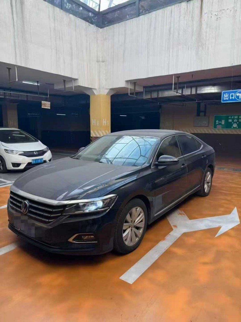 呼和浩特20年大众帕萨特3