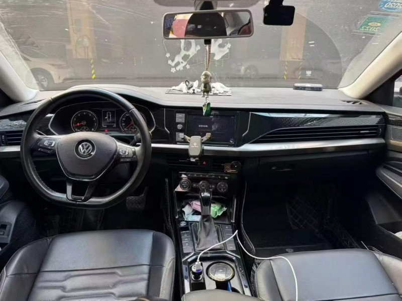 呼和浩特20年大众帕萨特5