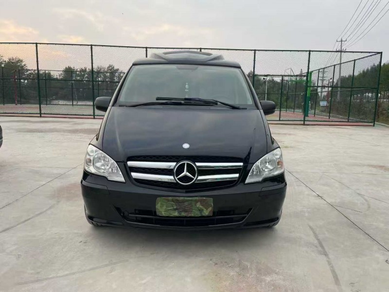 徐州15年奔驰威霆1