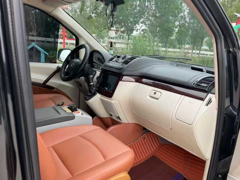 徐州15年奔驰威霆6