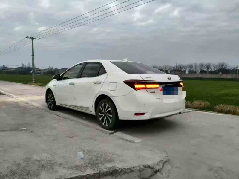 衢州18年丰田卡罗拉8