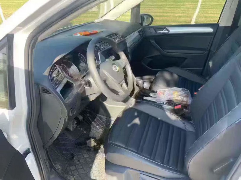 淮安21年大众途安6