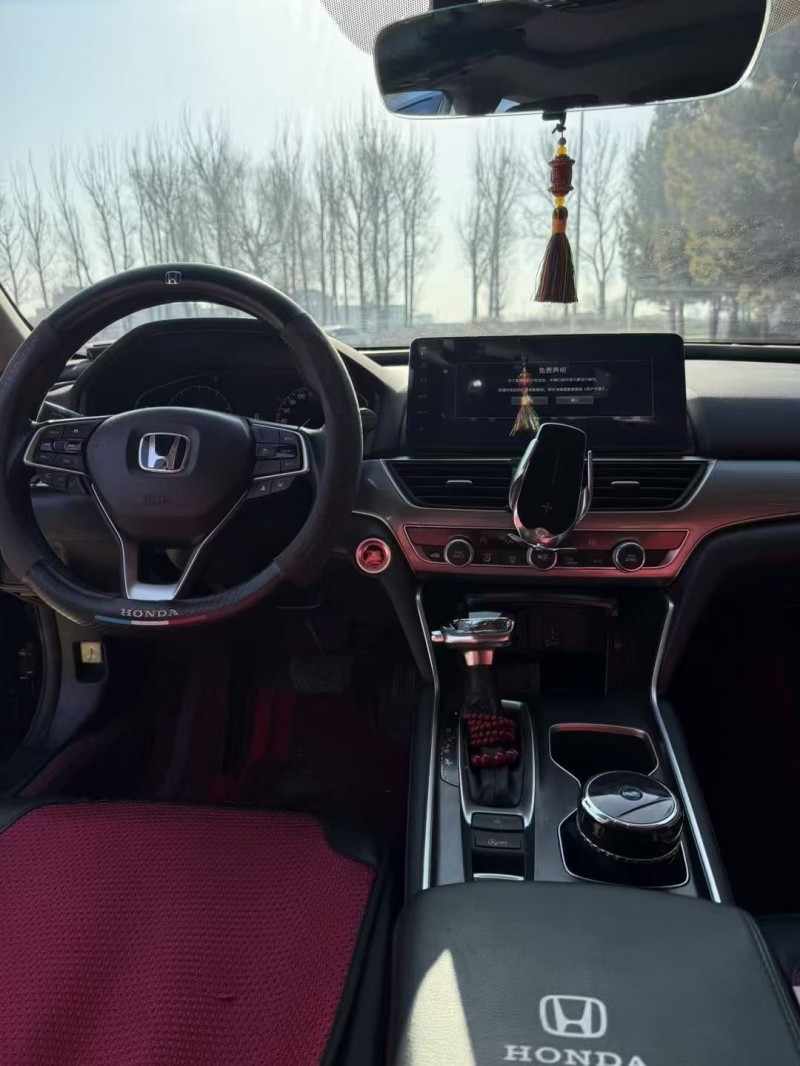 呼和浩特23年本田雅阁4