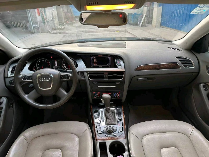 潍坊12年奥迪A4L5