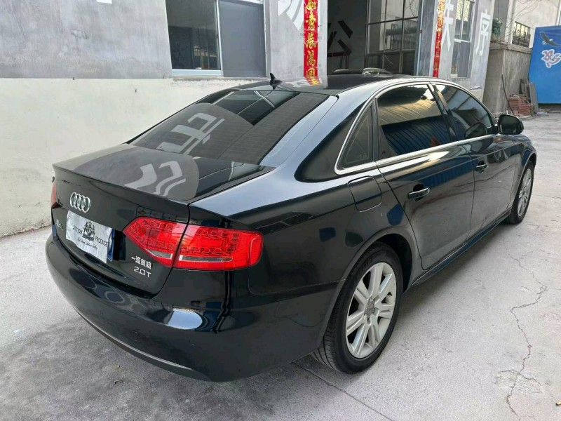 潍坊12年奥迪A4L7