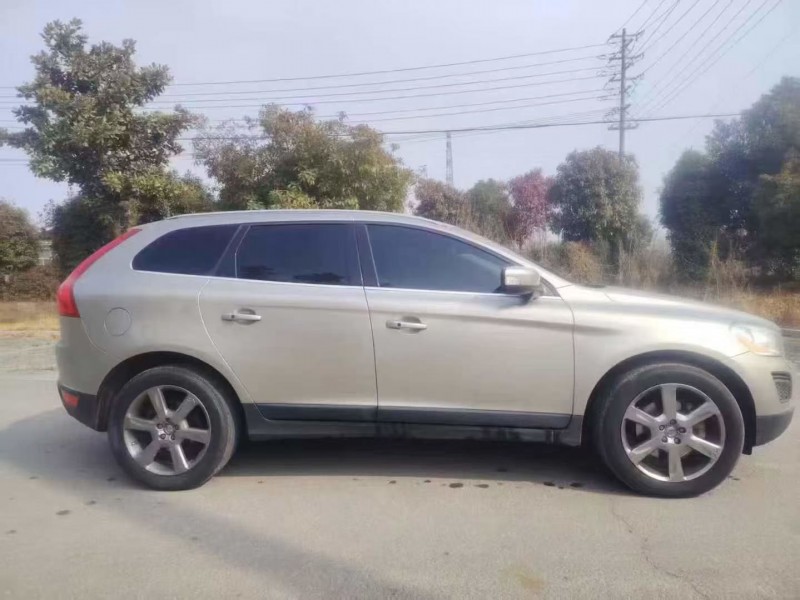 淮安13年沃尔沃XC607