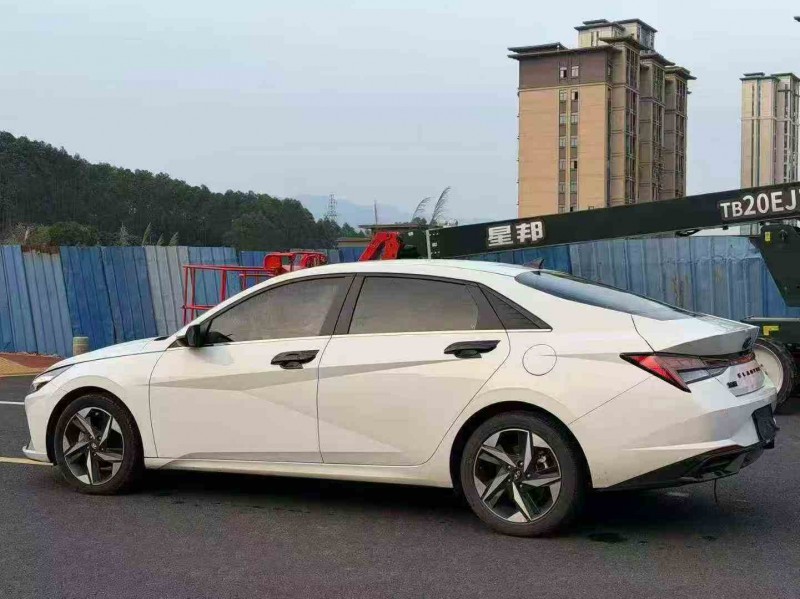 南平23年现代伊兰特8