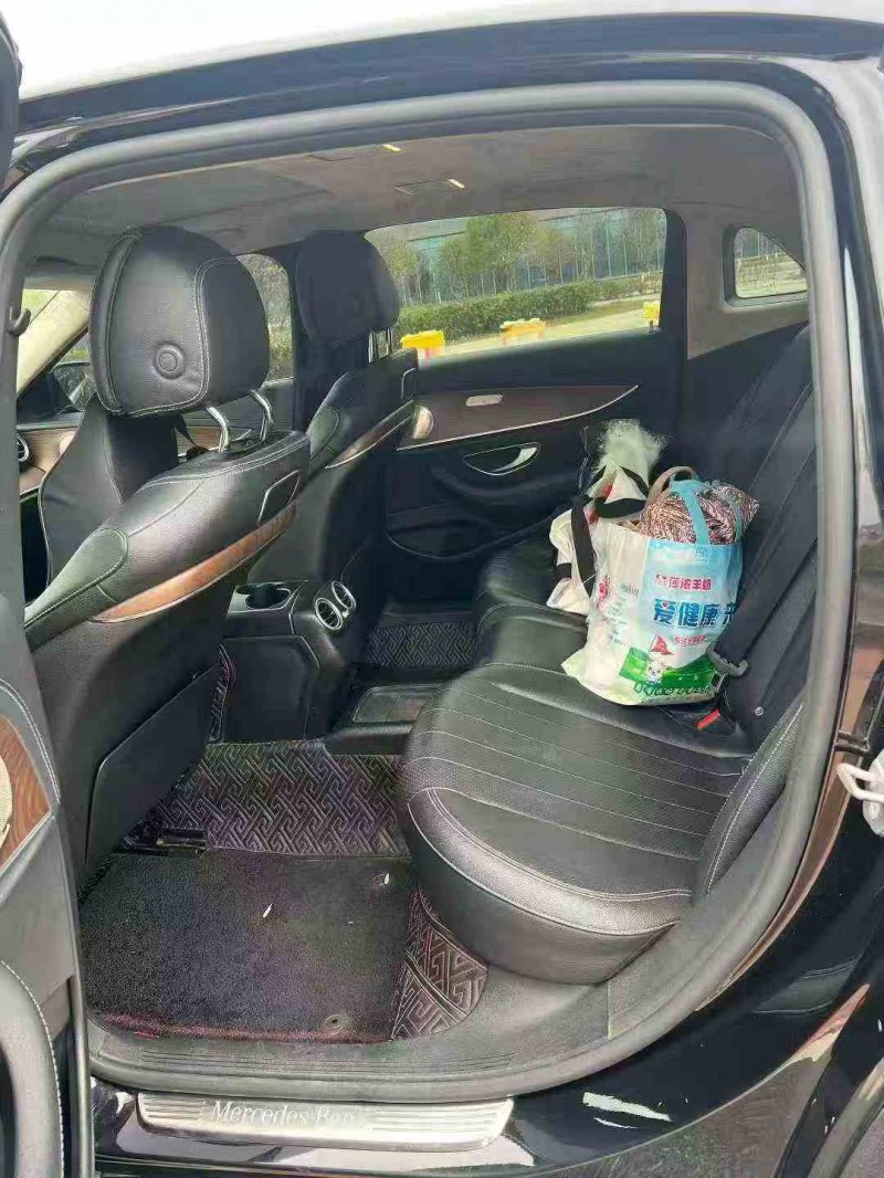 桂林18年奔驰E6
