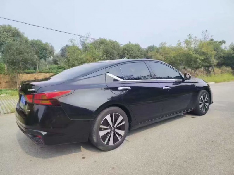 宿迁22年日产天籁8