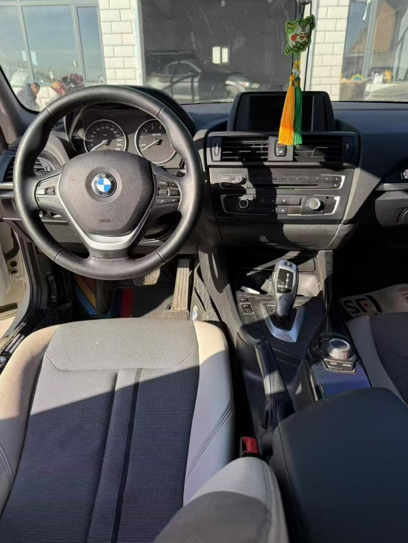 呼和浩特12年宝马1系4