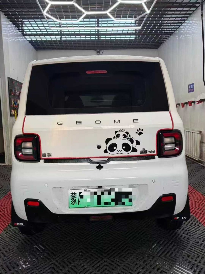 呼和浩特23年吉利熊猫4