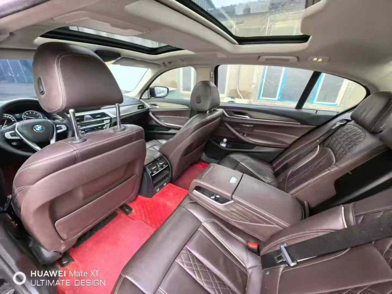 呼和浩特18年宝马5系4