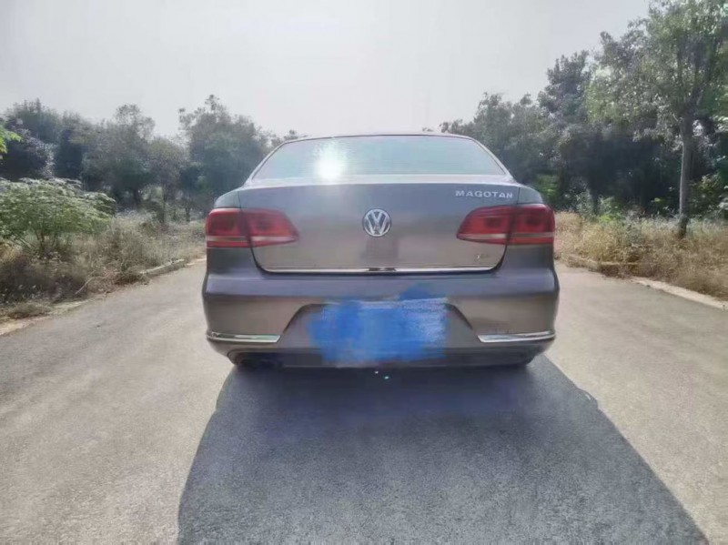 淮安15年大众迈腾8