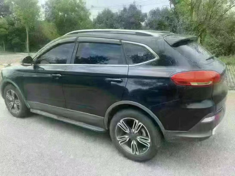 宿迁18年猎豹汽车CS104