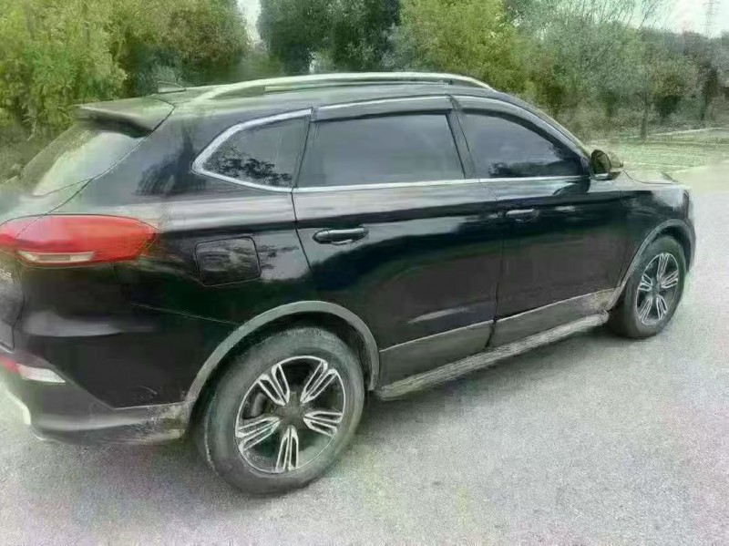 宿迁18年猎豹汽车CS105