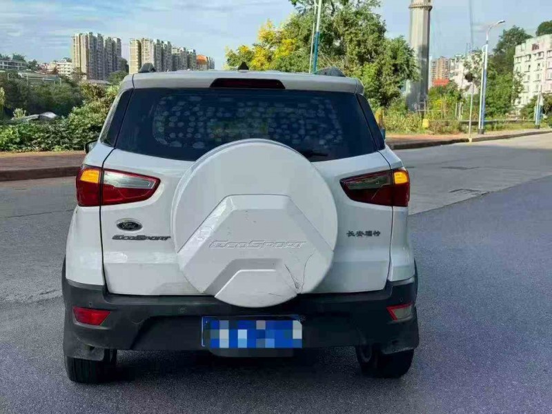 三明18年福特翼搏9