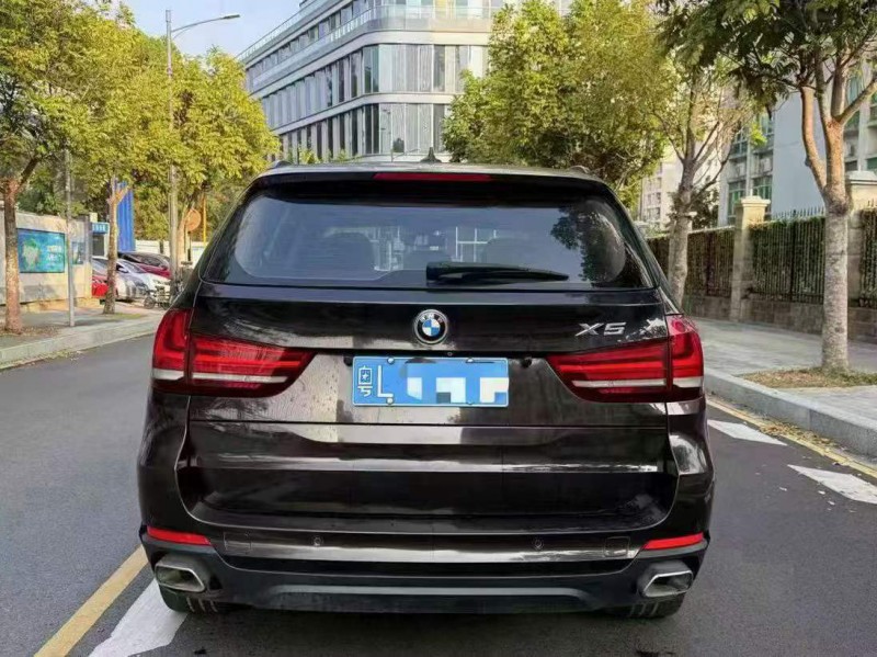 深圳15年宝马X59