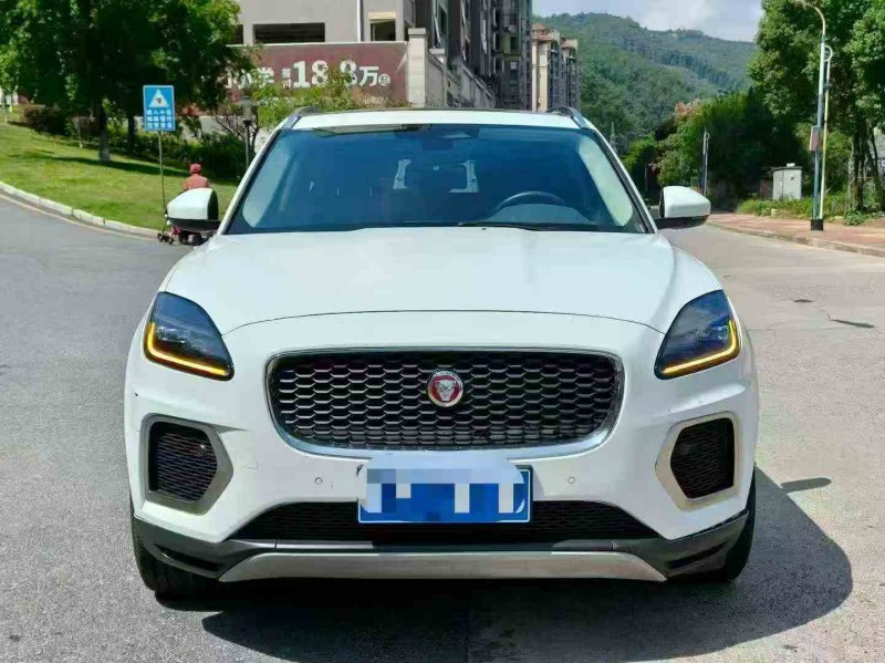 南平23年捷豹E-PACE1