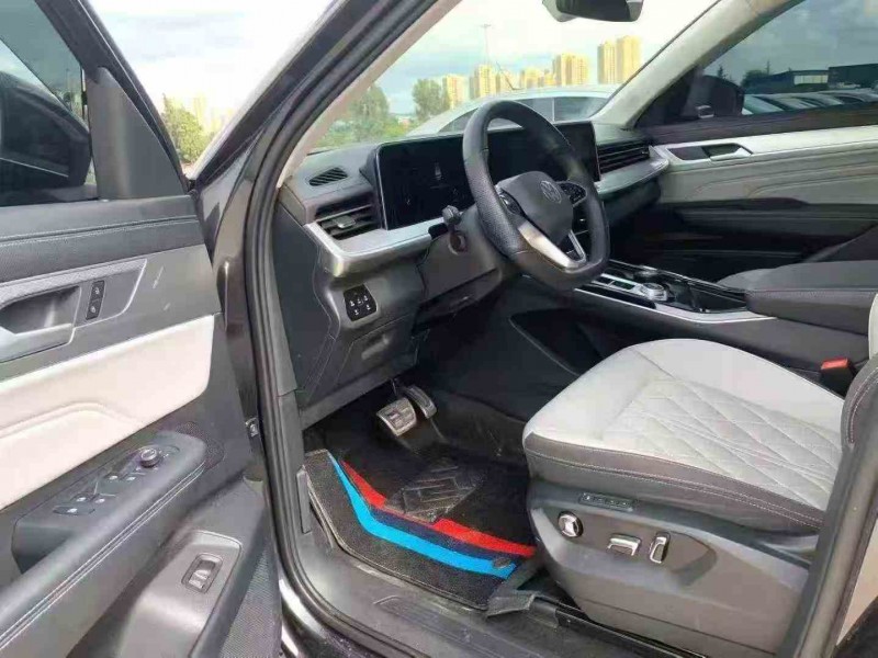 泉州23年大众揽巡3