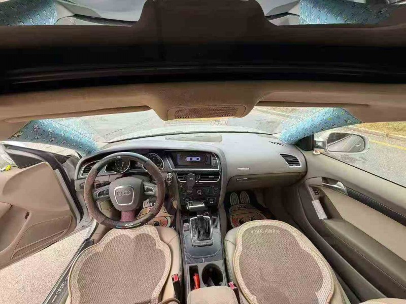 三明09年奥迪A55