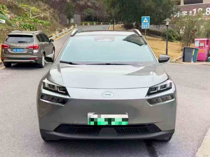 南平22年传祺埃安V1